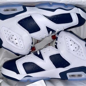 Air Jordan 6 Retro White Navy Sneakers